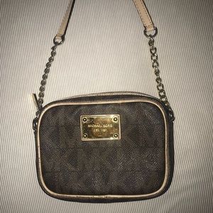 Michael Kors Crossbody Bag